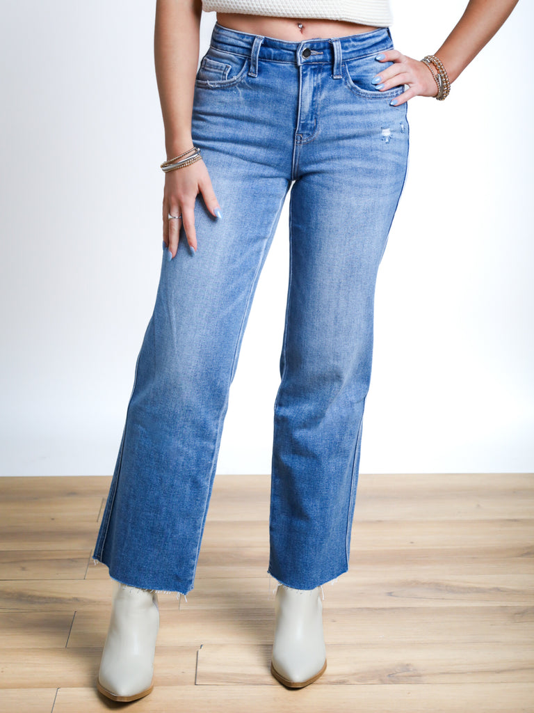 【MODERNIF】Levee Semi-Wide Denim Pants Blake High Rise Slim Wide Leg Jeans – MOD ON TREND